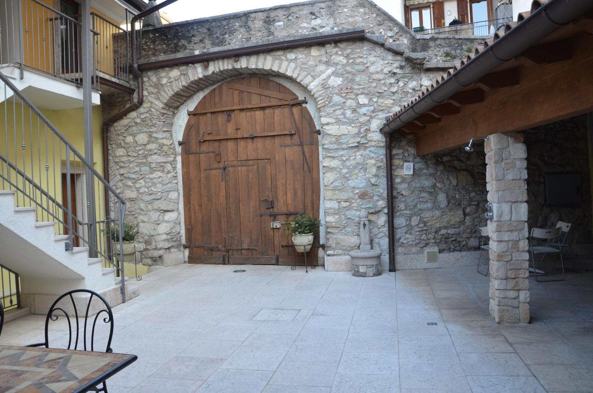Appartamenti Gardastivo Arco Dış mekan fotoğraf