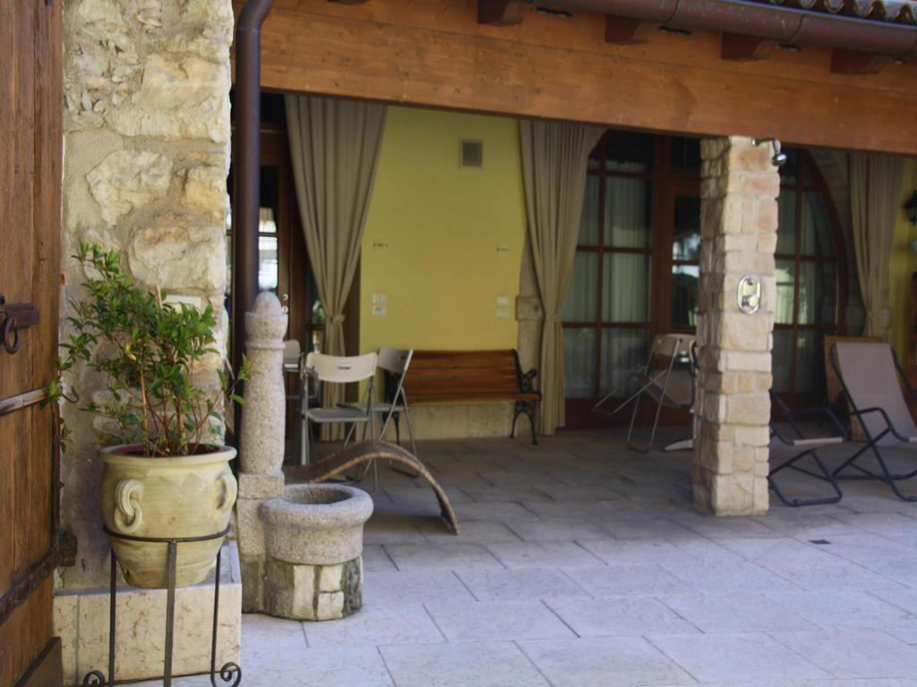 Appartamenti Gardastivo Arco Dış mekan fotoğraf