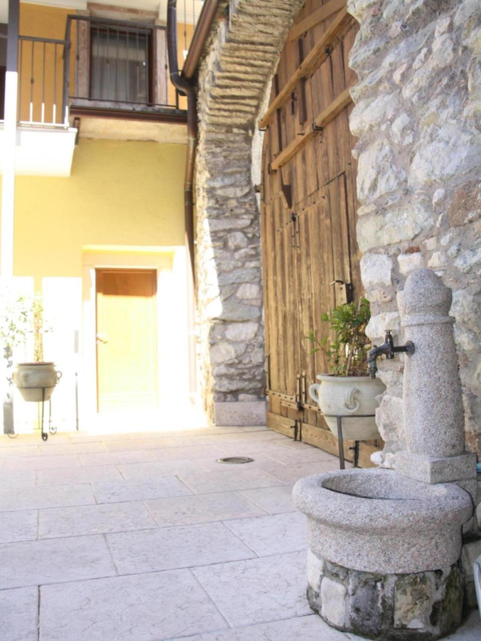 Appartamenti Gardastivo Arco Dış mekan fotoğraf
